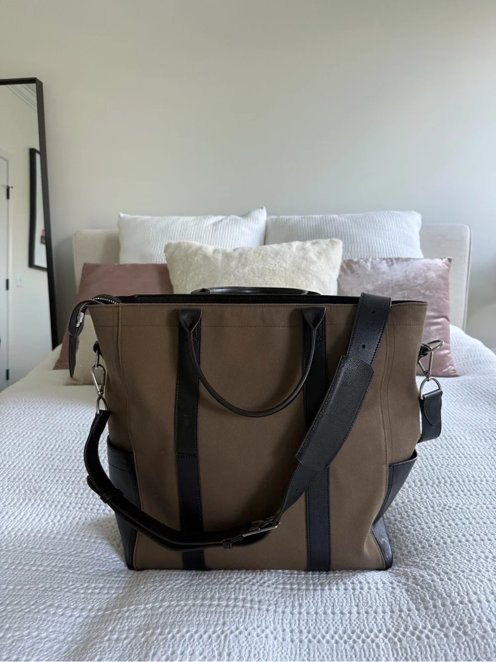 Metier Mariner Zippered Tote